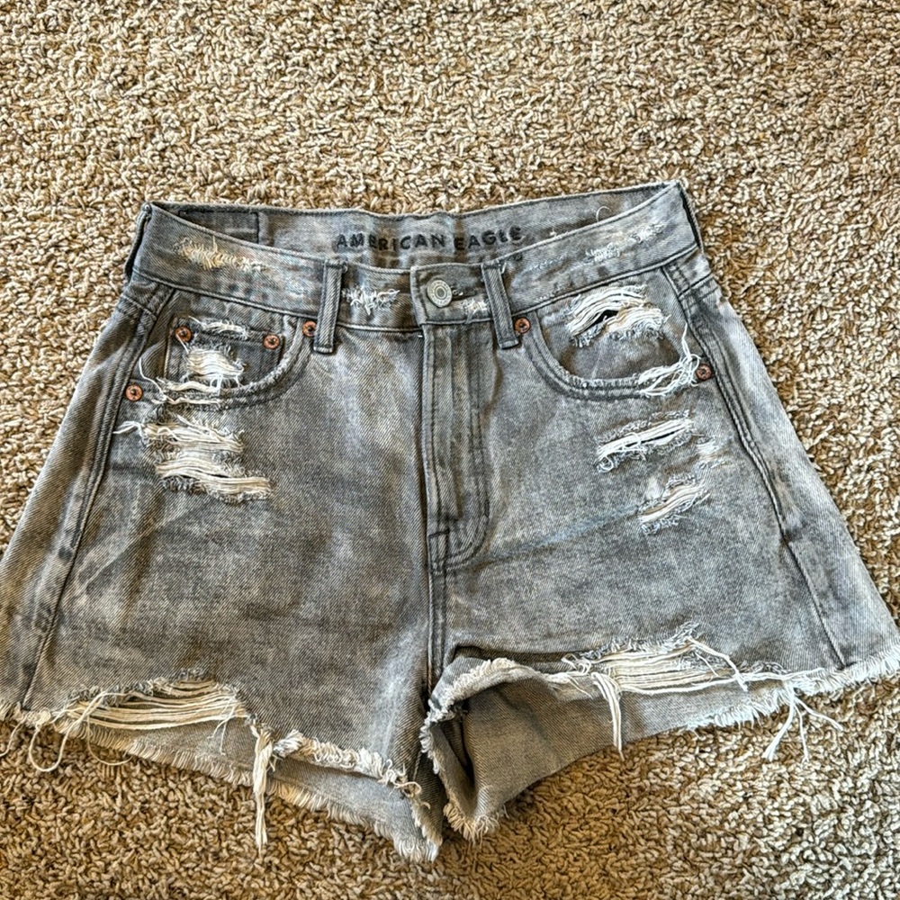 American Eagle shorts. Size 0